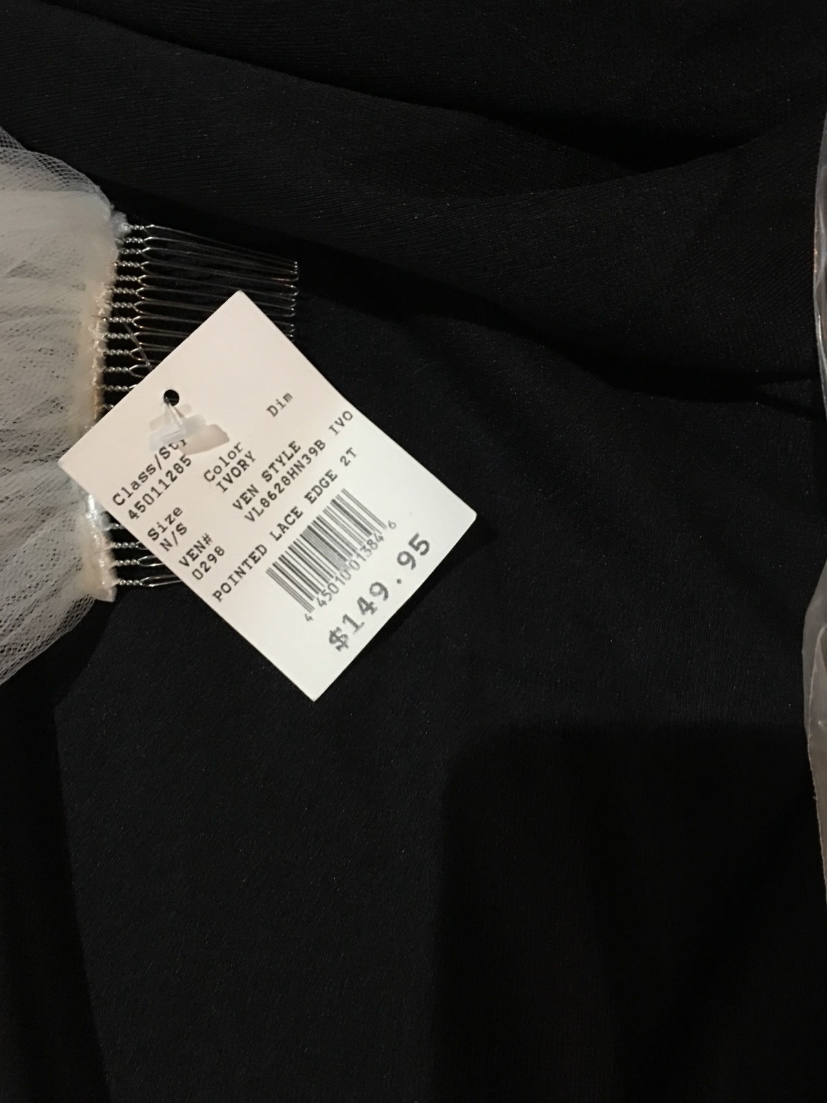 wedding veil ivory  with lace