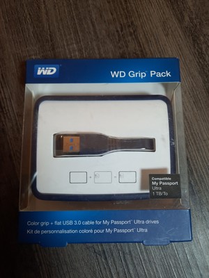 WD Grip Pack Case My Passport Ultra 1TB USB 3.0 Slate Blue WDBZBY0000NBA-NASN
