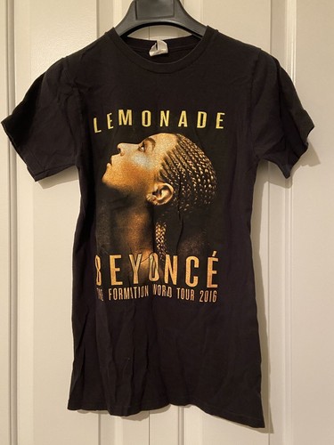 Beyoncé The Formation WorldTour 2016 Tee Beyonce The Formation World Tour, 2016 Medium T-Shirt Double