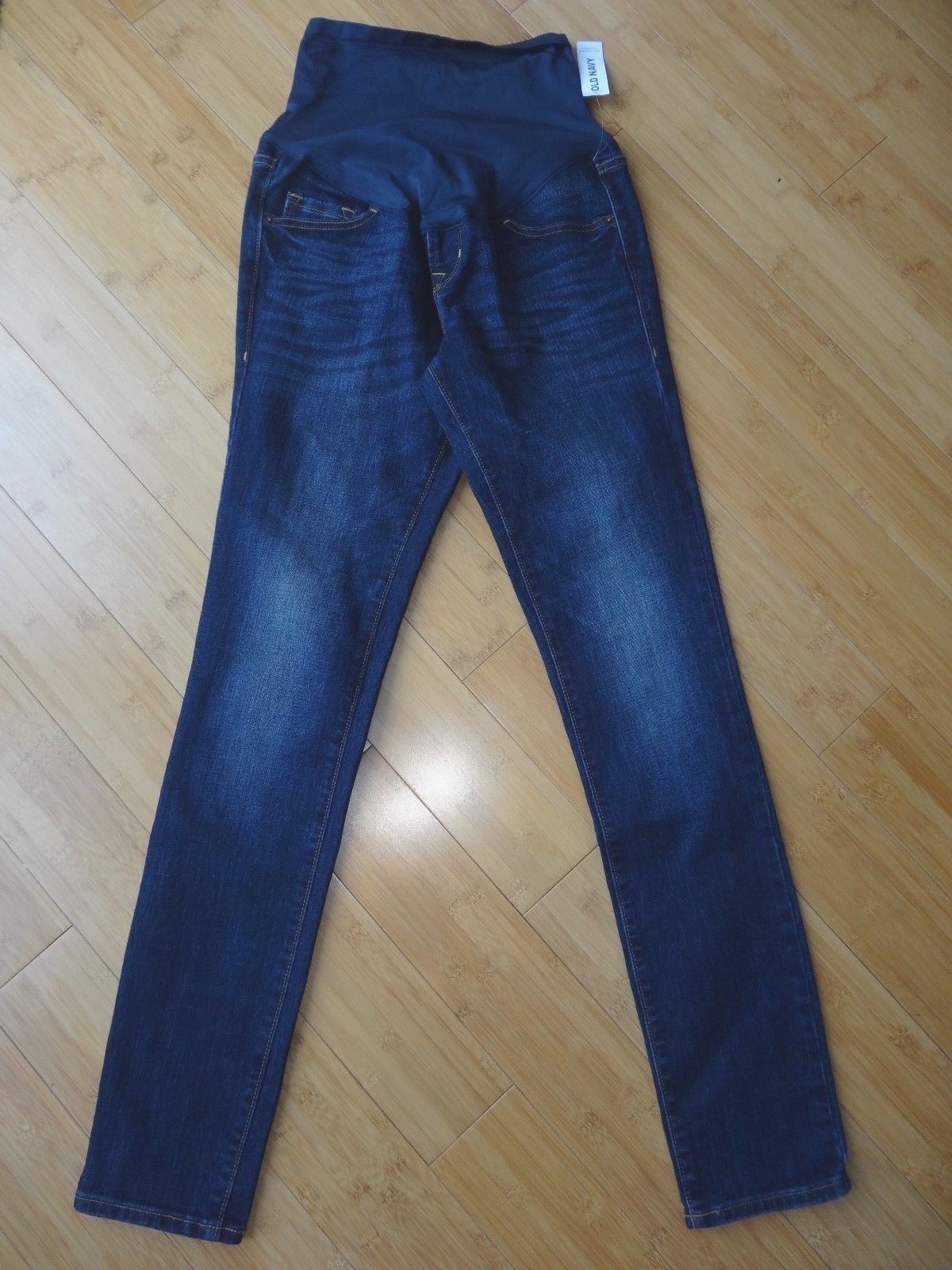 NWT Old Navy Maternity Jeans SIZE 2 Reg Dark Wash Skinny Full Panel