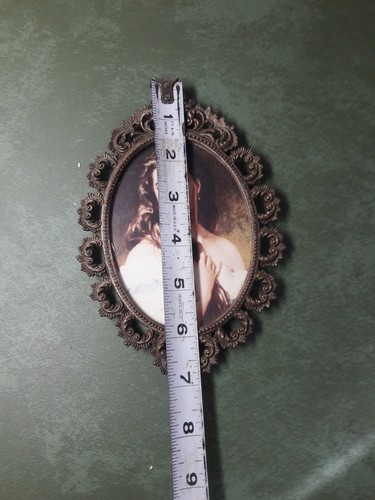 Vintage Ornate Oval Picture Frame Made in Italy.