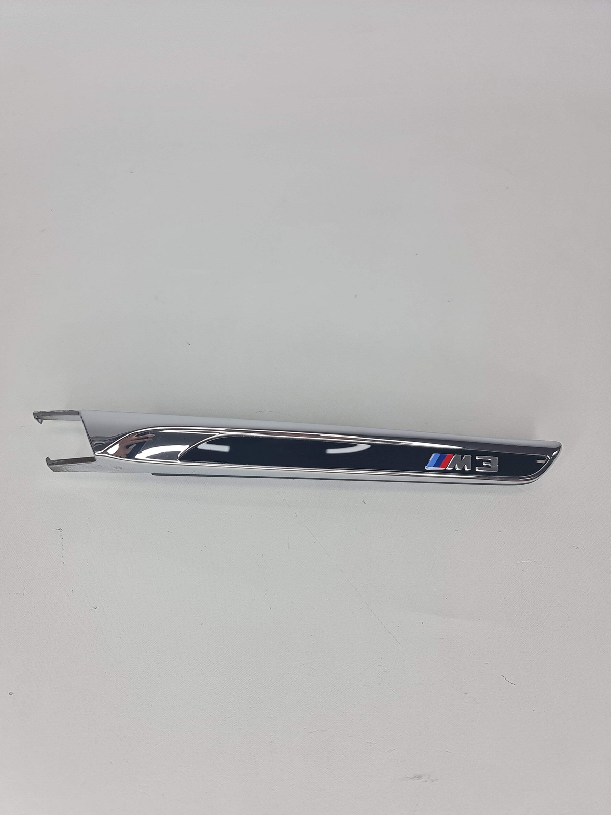 0 Bmw 2015-2020 M4 51-13-8-055-333 51138055333 Molding Left 8055333 image 3