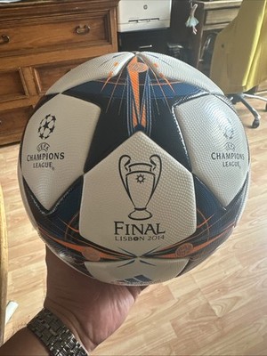 【adidas】FINALE LISBON 2014 FIFA公式球 2014 Adidas FIFA Champions League Final LISBON OMB Ball