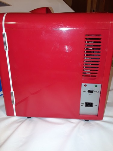 Thermo electric cooler warmer 12 volt holds 6 soda cans red NEW Travel Cool