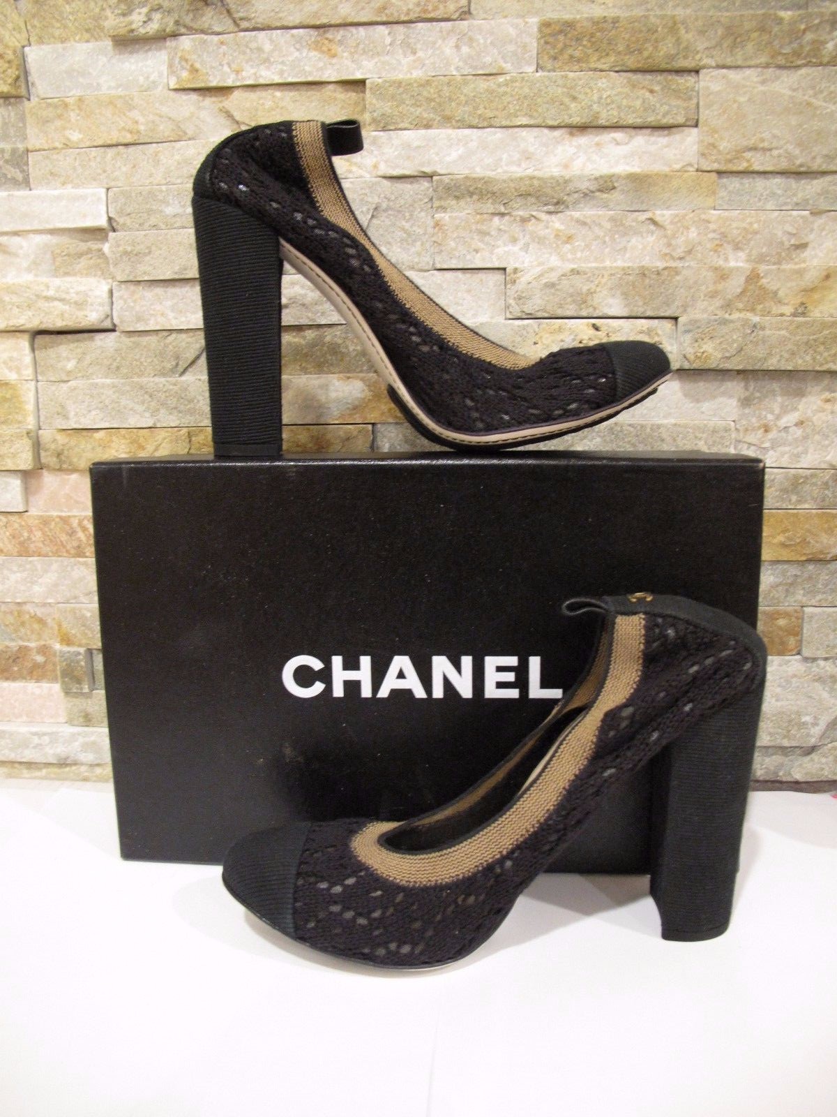NIB! CHANEL BLACK CAP TOE CC LOGO CROCHET LACE KNIT PUMPS Sz