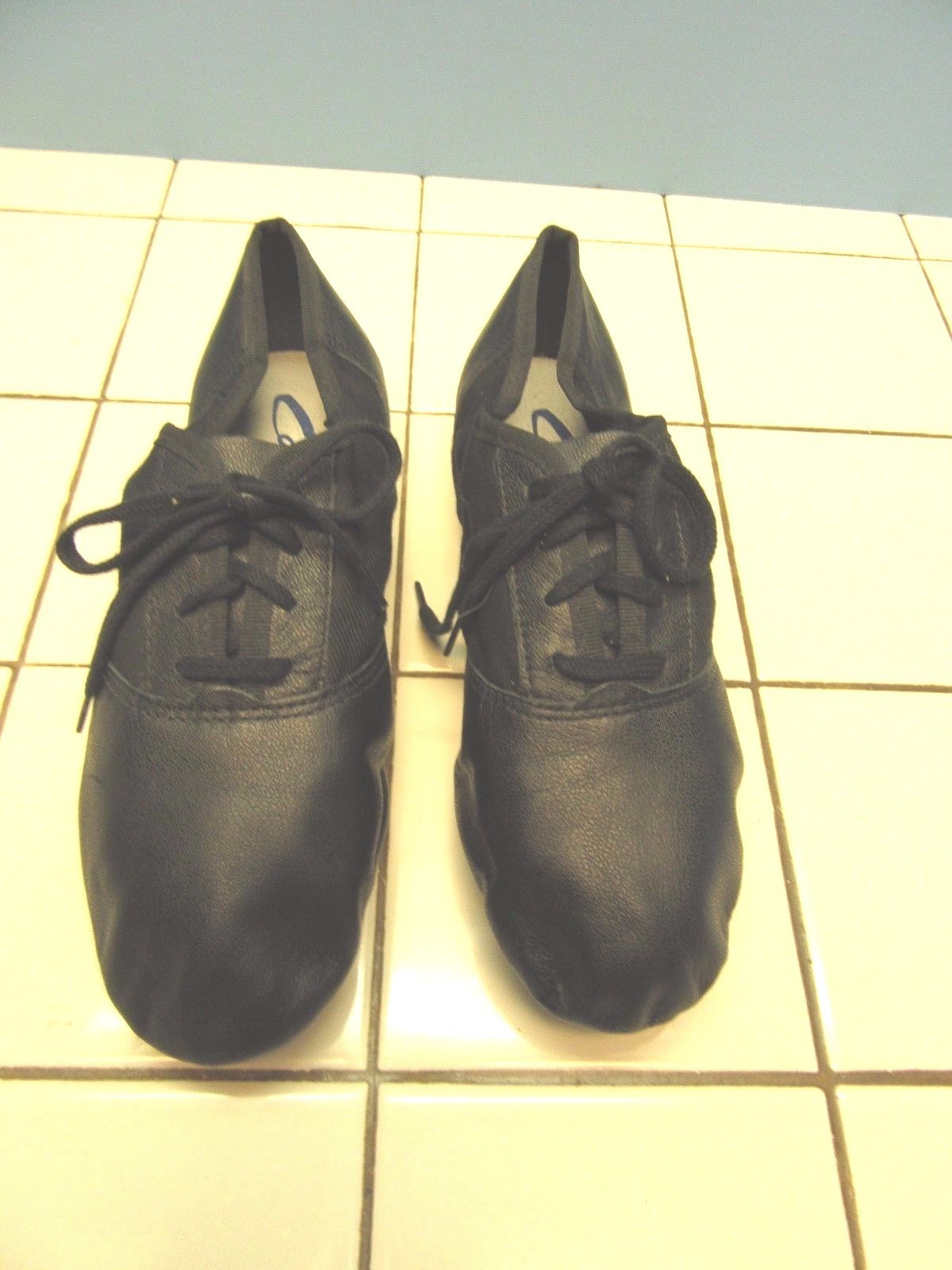 Capezio dance Hip Hop shoes women sz 8 M Black Leather flex soles lace up