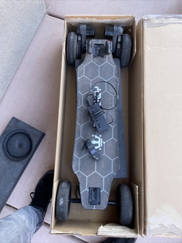 RALDEY CARBON AT ELECTRIC SKATEBOARD 3000W OFF ROAD BOARD 28MPH COMPARE 2 EVOLVE