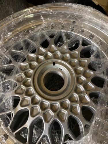 Original BBS rs Wheel waffle plate 09.24.028 fits Bbs rs 16