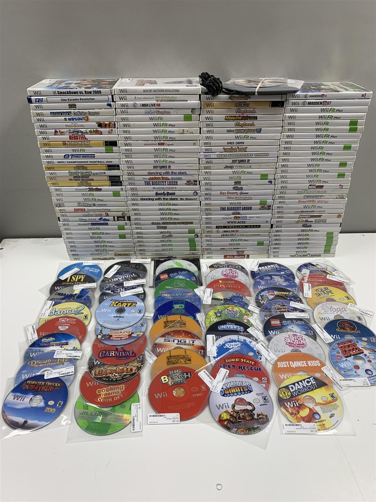 Huge 175 Wii Game Lot Mixed Titles Boxed Loose Discs Tested