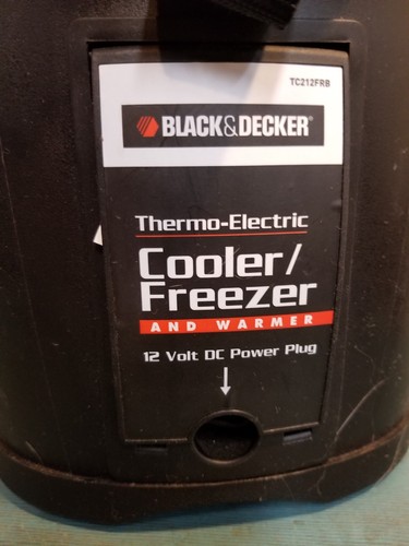 BLACK AND DECKER THERMO-ELECTRIC COOLER/FREEZER , WARMER 12 VOLT