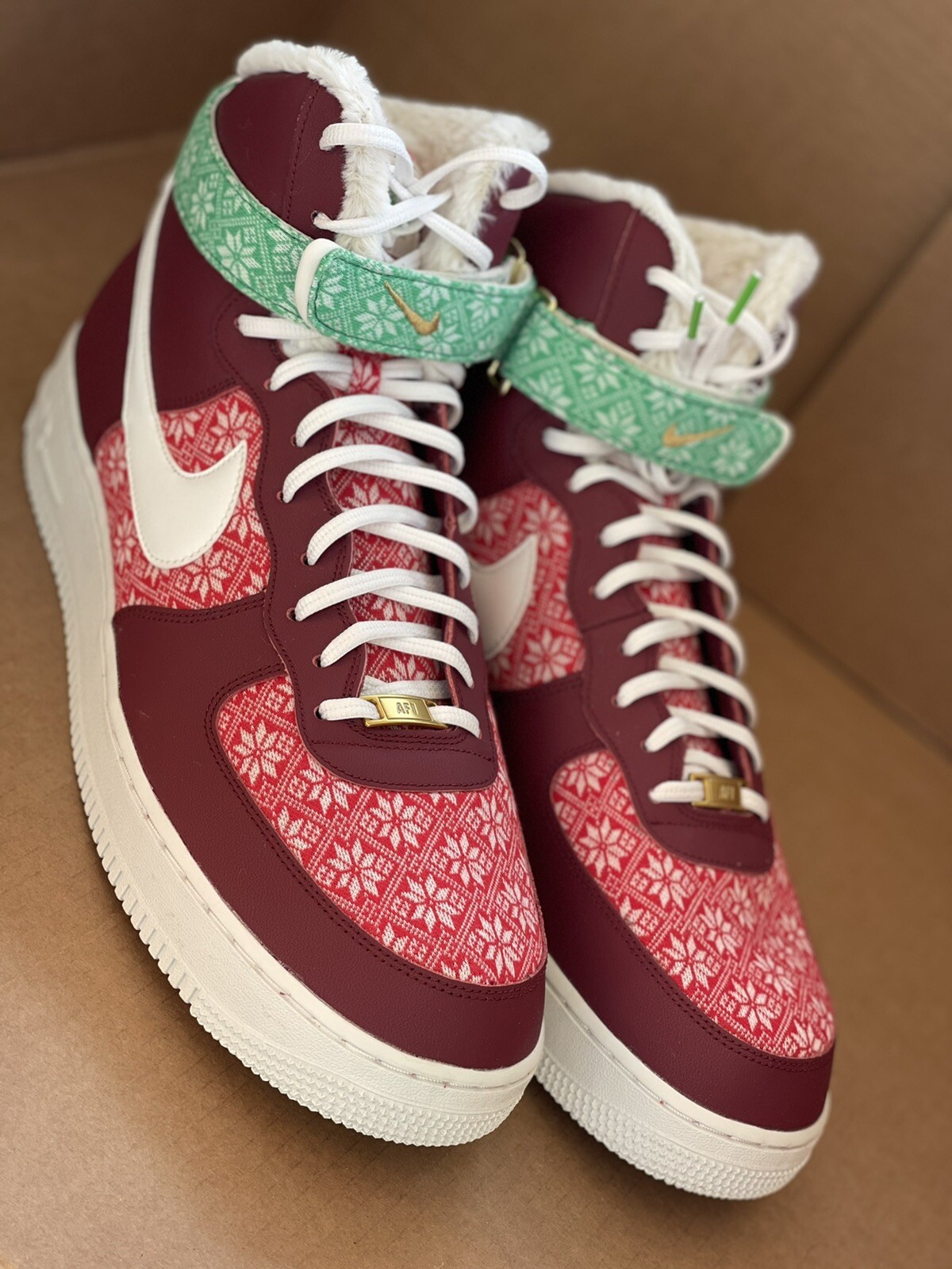 Nike Air Force 1 High Nordic Christmas Red Green DC1620-600 Men s Size 15:  купить с доставкой из США, цена 19 786 руб - (284239360144)