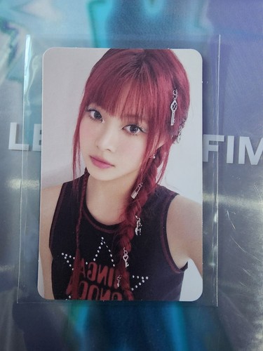 LE SSERAFIM HOT ウンチェ hello82 US限定 トレカ LE SSERAFIM HOT