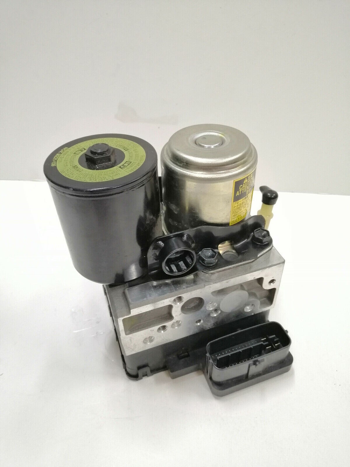 コンバータサブアセンブリ、電圧トヨタ、86206-37112 TOYOTA Genuine ABS Brake Pump Actuator 44510-30250 AWS210