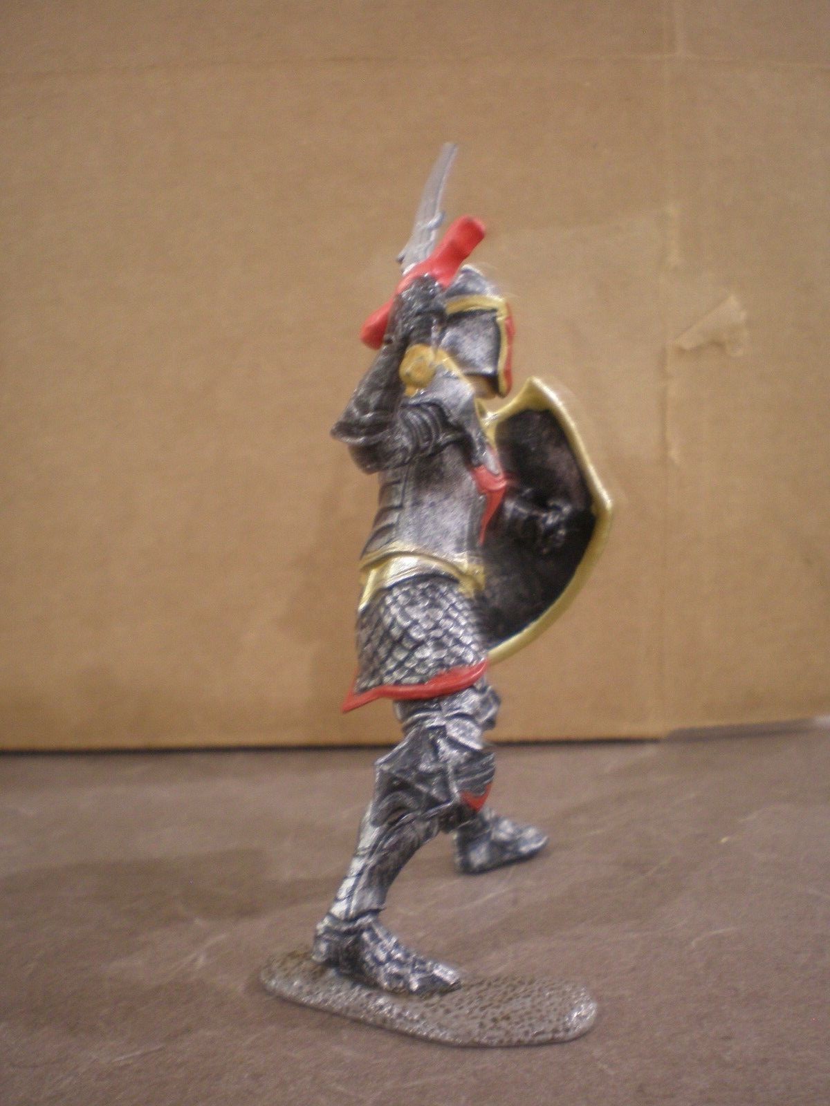 Schleich DRAGON KNIGHT with Sword & Shield 70103 ~ World of History Knights