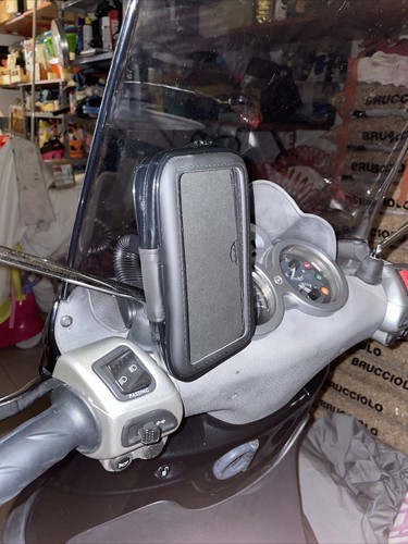 Foto dell'oggetto di un acquirente verificato