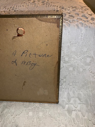 Antique/ Vintage  Silhouette Art Bubble Framed Courting Couple