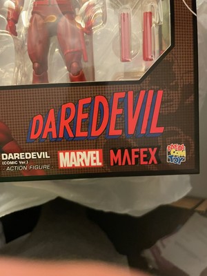 MAFEX No.223 DAREDEVIL Comic Ver. Figure Japan - US SELLER