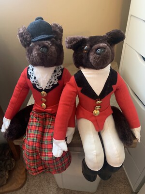 Equestrian Mr. & Mrs. Fox Vintage Hanford s Hunt Country 16'' Plush Shelf Sitters
