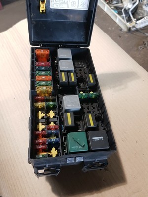 Ford Fuse And Relay Box 2 | Cheap Replacement Fuse And Relay Box 2 Car