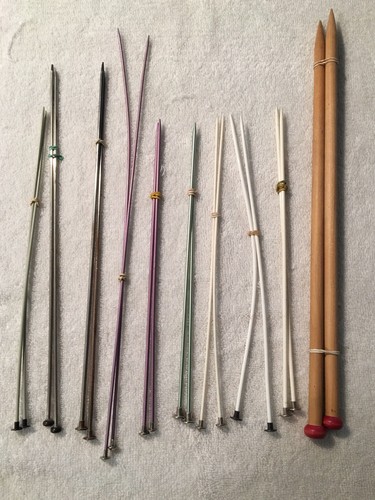 Vintage Lot of 15 pair of Knitting Needles, Metal, Wood and Plastic, Many Kinds