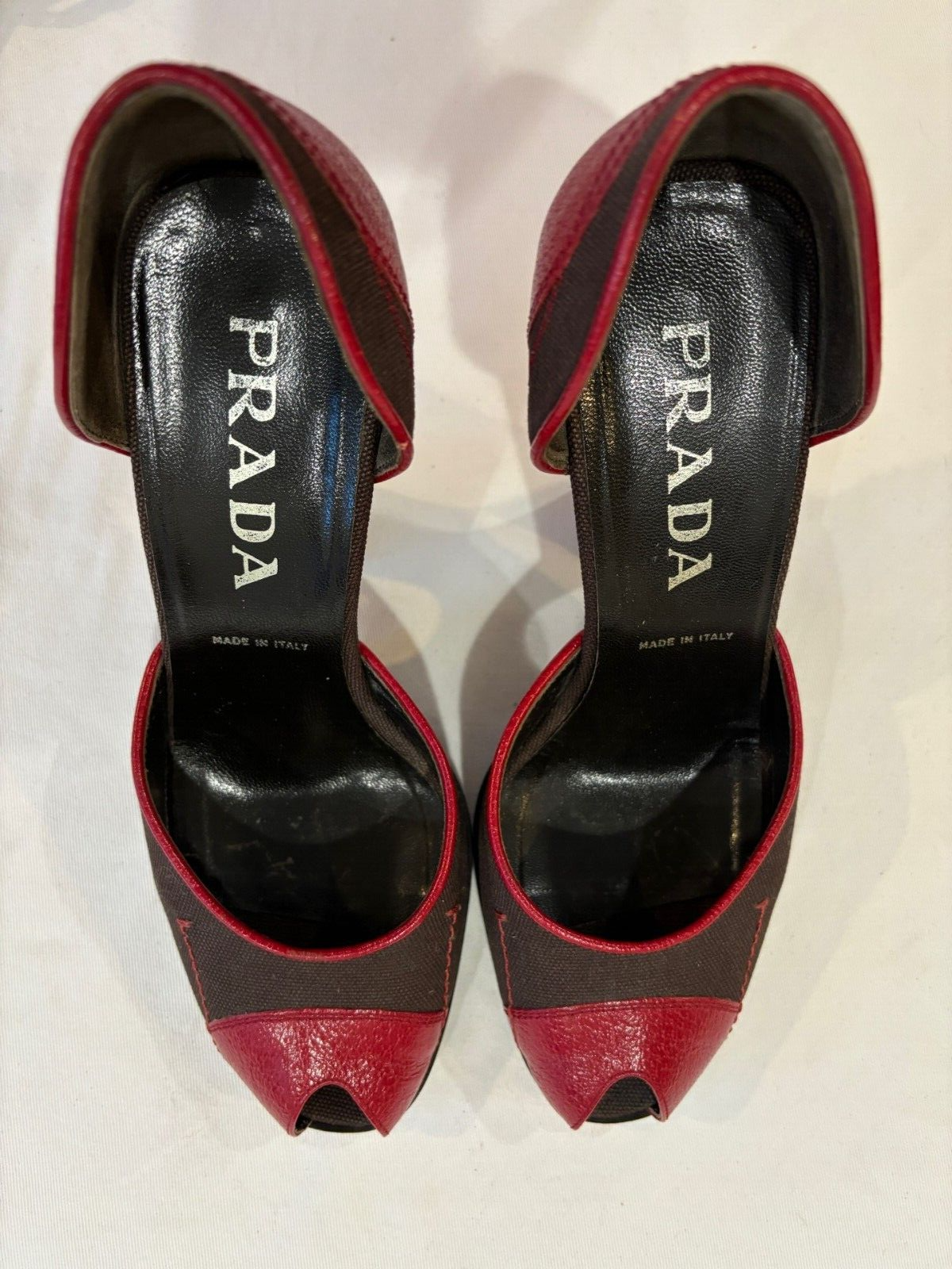 PRADA シルバー ハイヒール・パンプス 37 PRADA シルバーポインテッドトゥパンプス 37