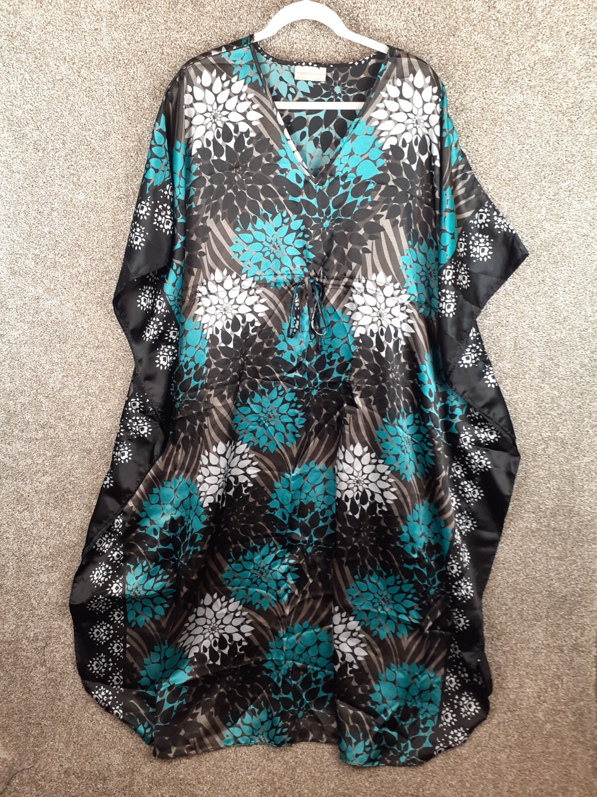 Bobbie Brooks Kaftan Dress One Size Black Blue Floral Boho