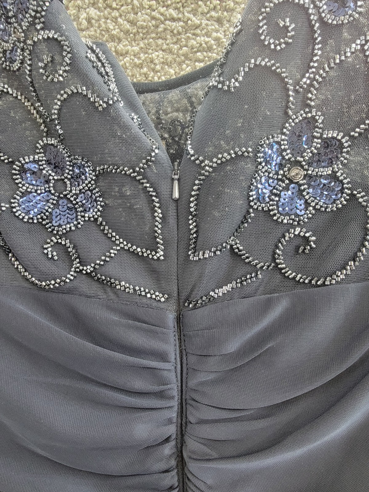 新品 USA BLUE GOWN SMALL…AQP XSCAPE Embellished-Neck Gown Women's 8 Navy Blue Short