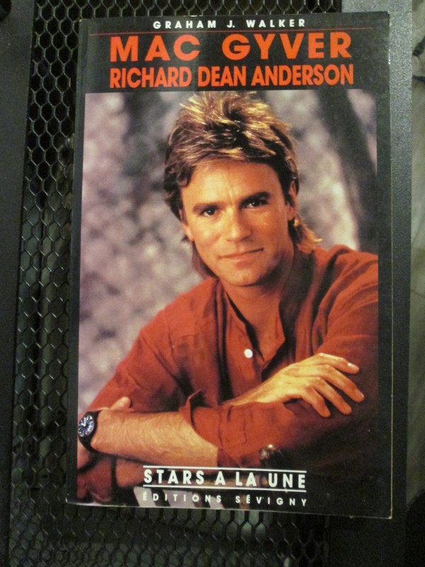 L'IntÃGrale Mac Gyver Graham J. Walker 1991 Richard Dean Anderson