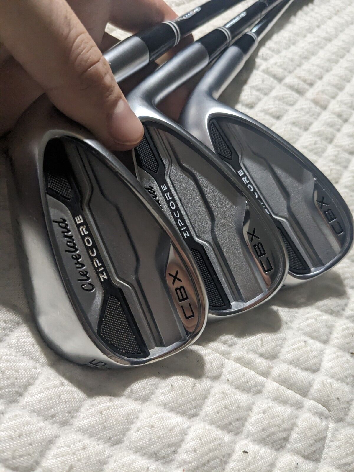 Great Right Cleveland CBX zipcore wedge set.52,56,60.graphite.steel Great Right Cleveland CBX zipcore wedge set.52,56,60.graphite.steel