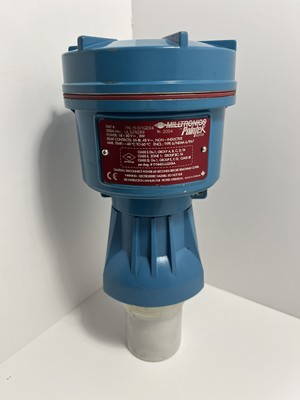 SIEMENS Ultrasonic  ULS-200 Pointek Point Level Switch, AC Powered  (Used)