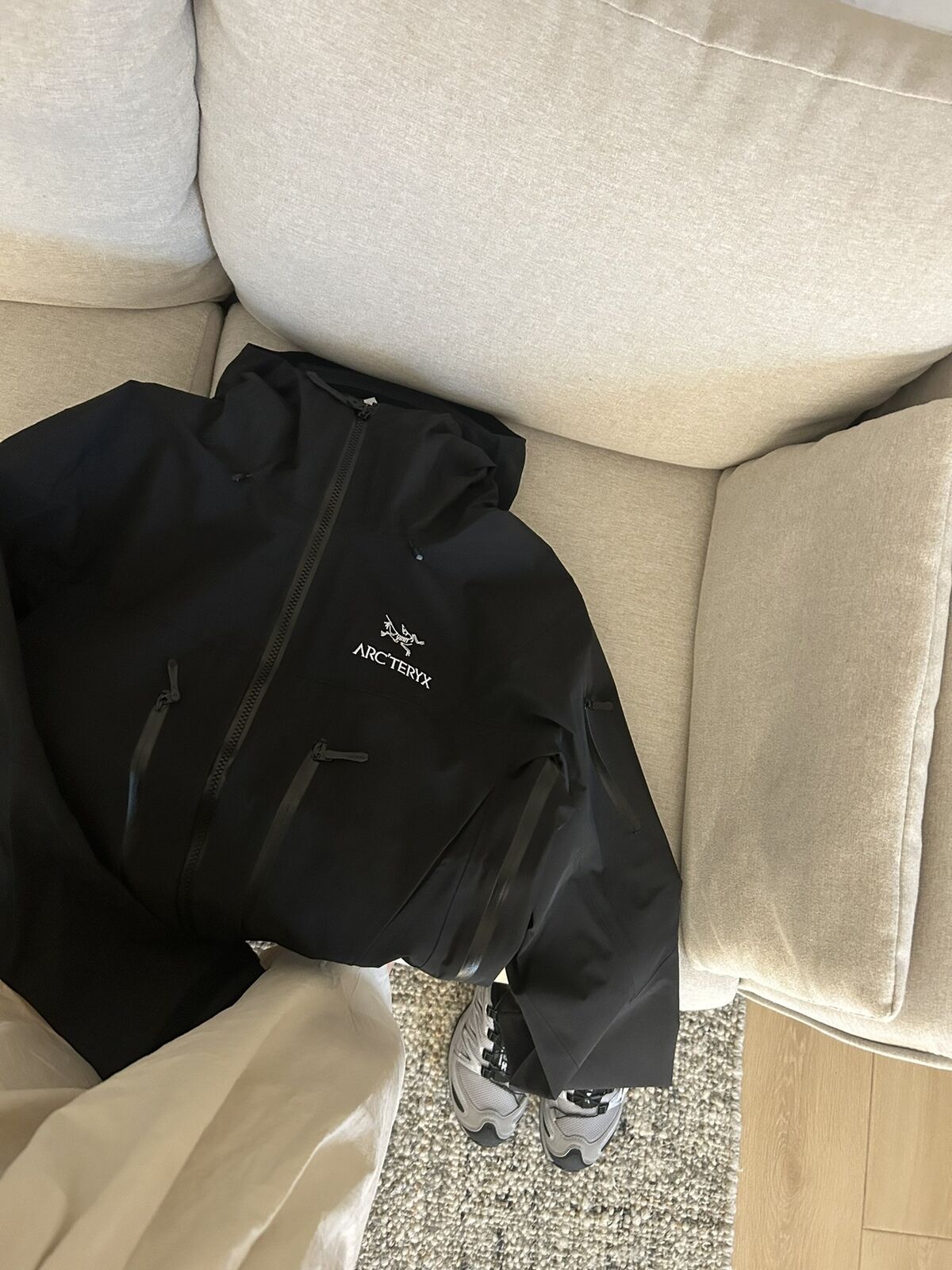 Arcteryx Alpha Sv 7th Generation GORE-TEX Pro Black Jacket Arcteryx Alpha Sv 7th Generation GORE-TEX Pro Black Jacket
