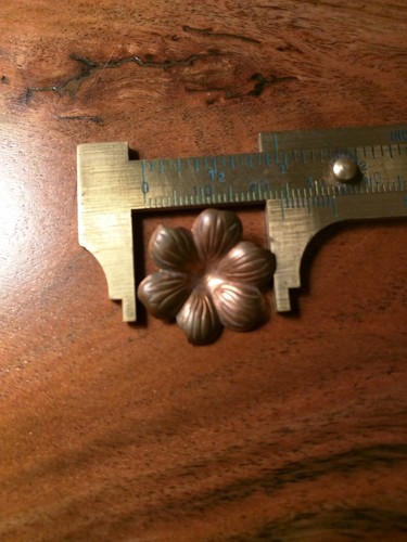 3pc Vintage flower copper plated steel stampings 24mm