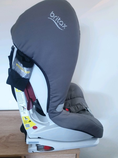 britax trufix