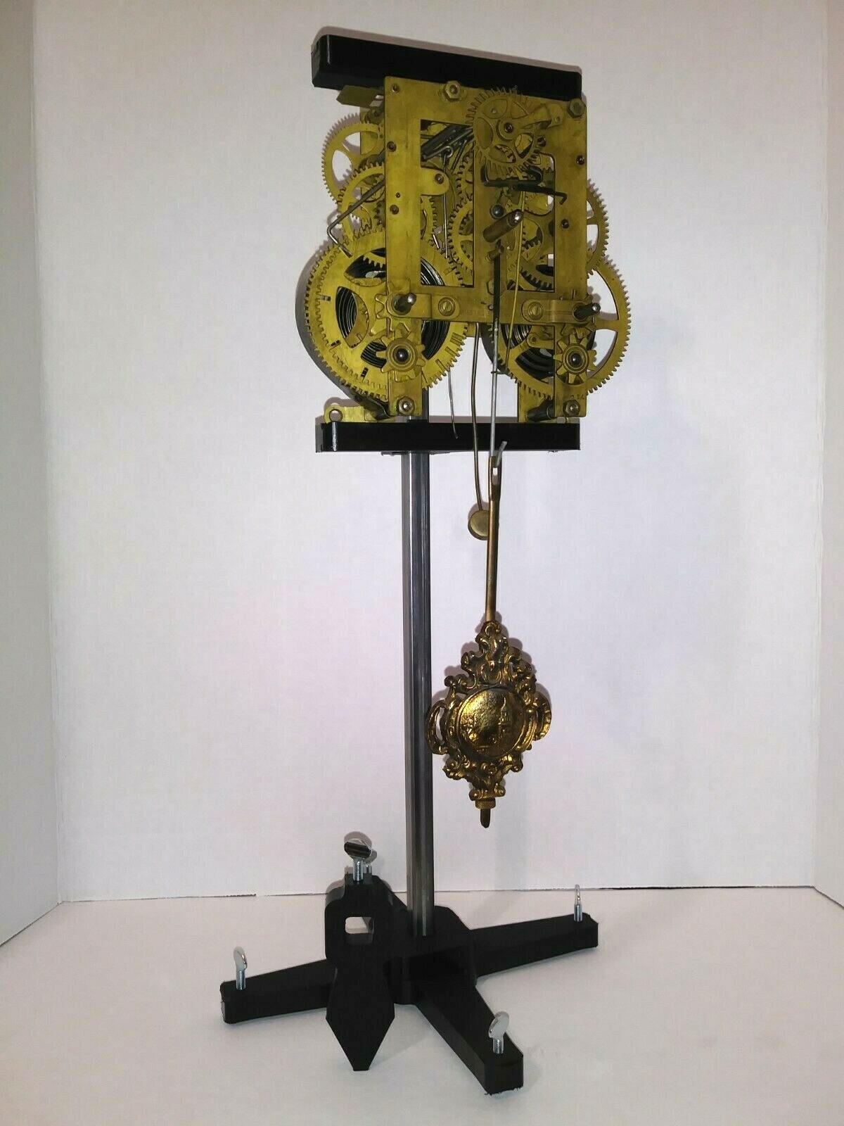 18" Tall Clock Movement Test Repair StandWILL NOT