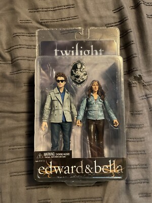 Twilight Movie Saga EDWARD & BELLA Action Figure Lot, Movie Toy, NECA 2009, New