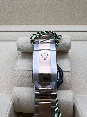 Pre-owned Rolex Brand  Datejust 41 126331 18k Rose Steel Fluted Sundust Dial Oyster B&p