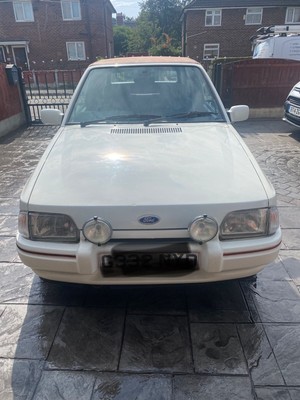 ford escort xr3i convertible