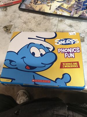 NEW The Smurfs PHONICS Reading Program Book Set Lot of 12 Scholastic Carry Case