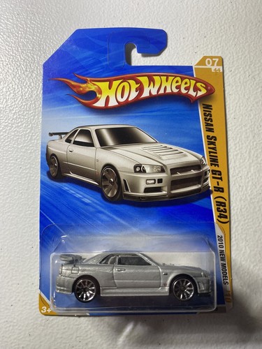 ミニカー HotWheels Nissan Skyline GT-R (BNR34) Amazon.com: Hot Wheels Nissan Skyline GT-R BNR34 Collectors