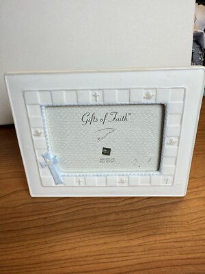 Russ 3 1/2 x 5 White Religious Gifts of Faith Picture Frame Kick Standing New