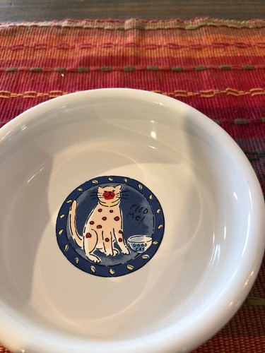Signature Cat Food Dish/Bowl by Riviera Van Beers Feed Me Cat 4 1/2