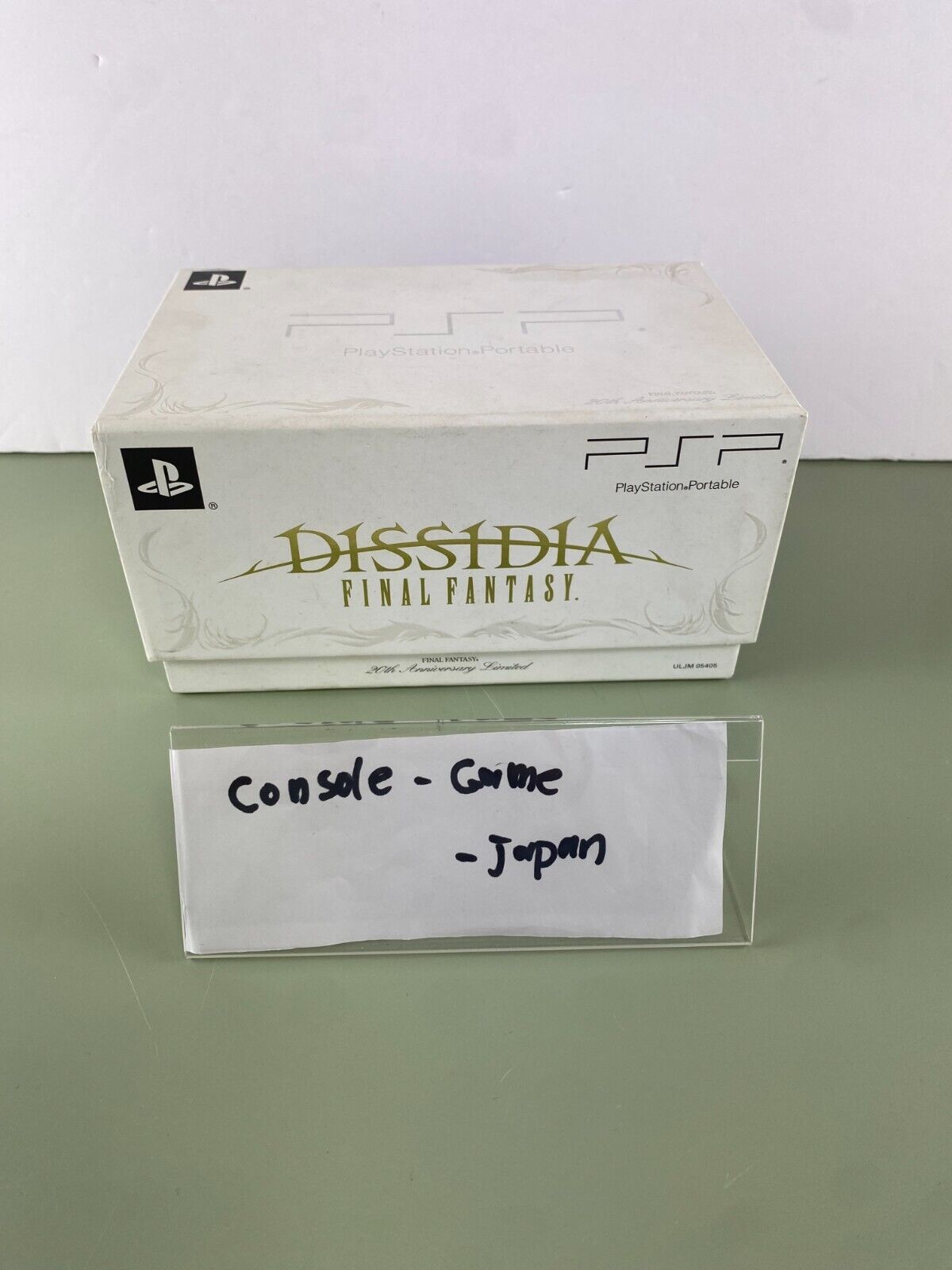 Sony PSP-3000 console Dissidia Final Fantasy FF 20th Limited Sony PSP-3000 console Dissidia Final Fantasy FF 20th Limited