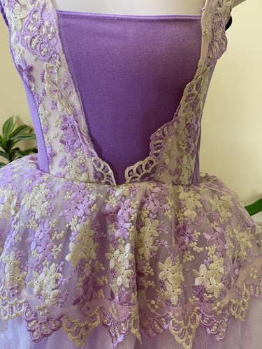 Revolution Ballet/Dance/Ice Skate/Competition Costume Lilac Girls Costume Sz 5/6