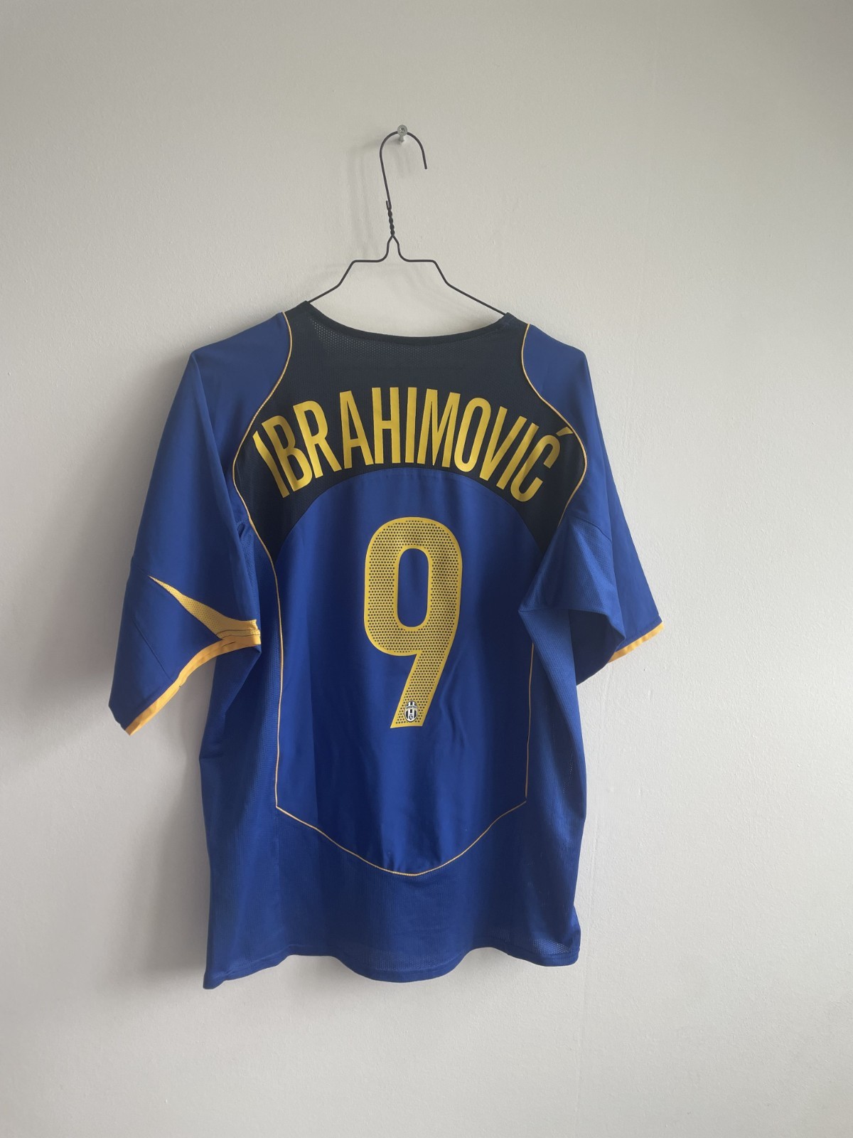 Nike Juventus Ibrahimović Lサイズ Juventus 2005 2006 Nike Football Soccer Jersey Shirt