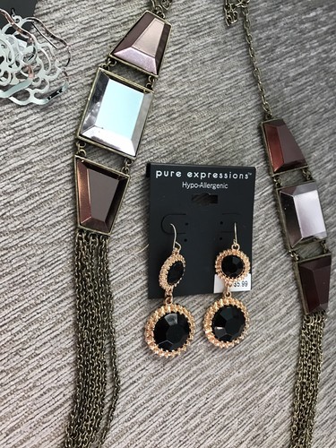 Mixed Jewelry Lot Earrings And Necklace (8) USA Seller New Free Shipping