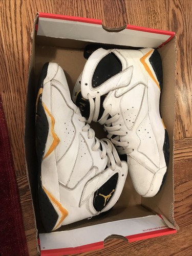 Size 10 (8.5 Men)- Jordan 7 Retro White Varsity Maize 2006