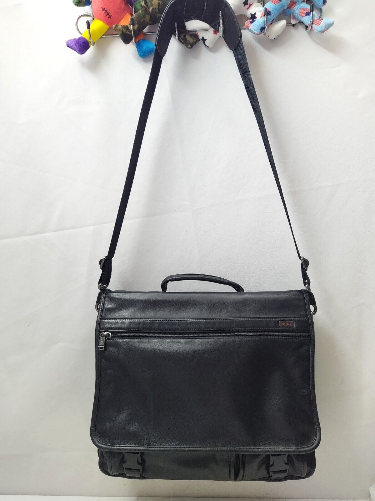 Tumi Black Leather Organizer Pockets Zip Around Briefcase
