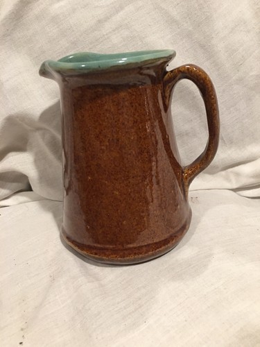 Red Wing Stoneware Glazed Village Green 5” Pitcher Sauce Gravy Server *EX 1950’s