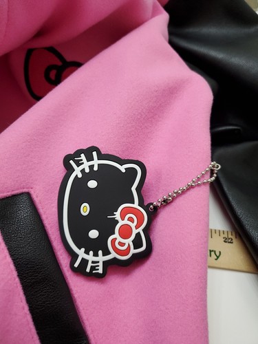 FOREVER 21 FOREVER 21 HELLO KITTY AND FRIENDS VARSITY JACKET, SIZE SMALL (OVERSIZED)