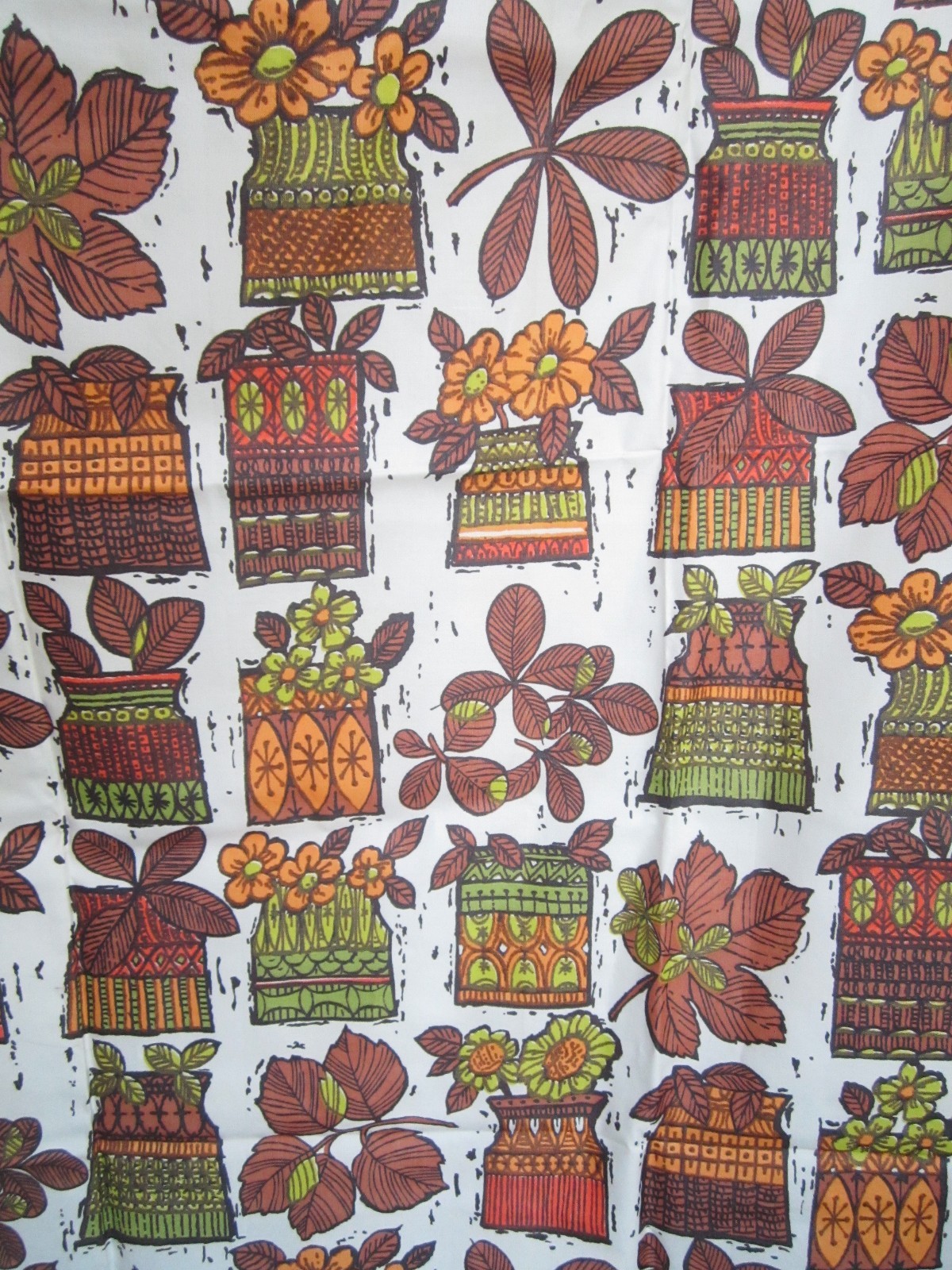 VINTAGE BROWN GREEN CHINTZ EVERGLAZE FABRIC 53